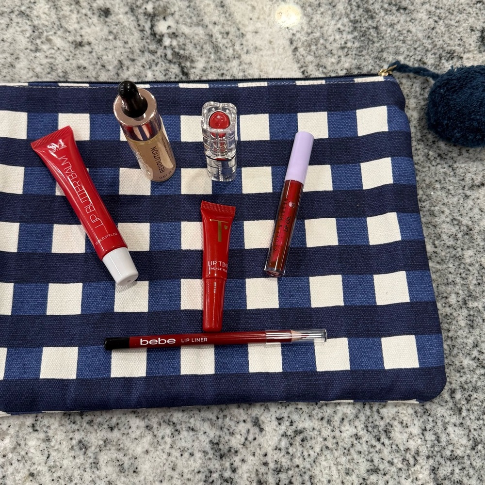 7 Piece Makeup Gift Set
